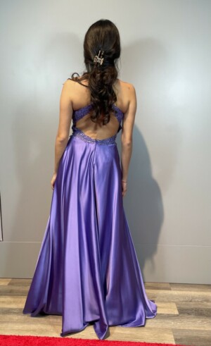 mascara-maxikleid-satin-violet