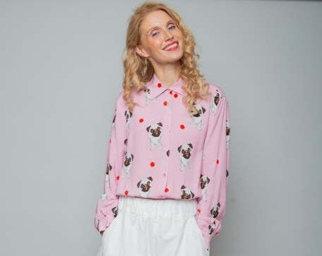 Emily van den bergh - bluse - blouson - rose dogs - mops